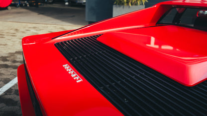 FERRARI TESTAROSSA „3.758 KM“