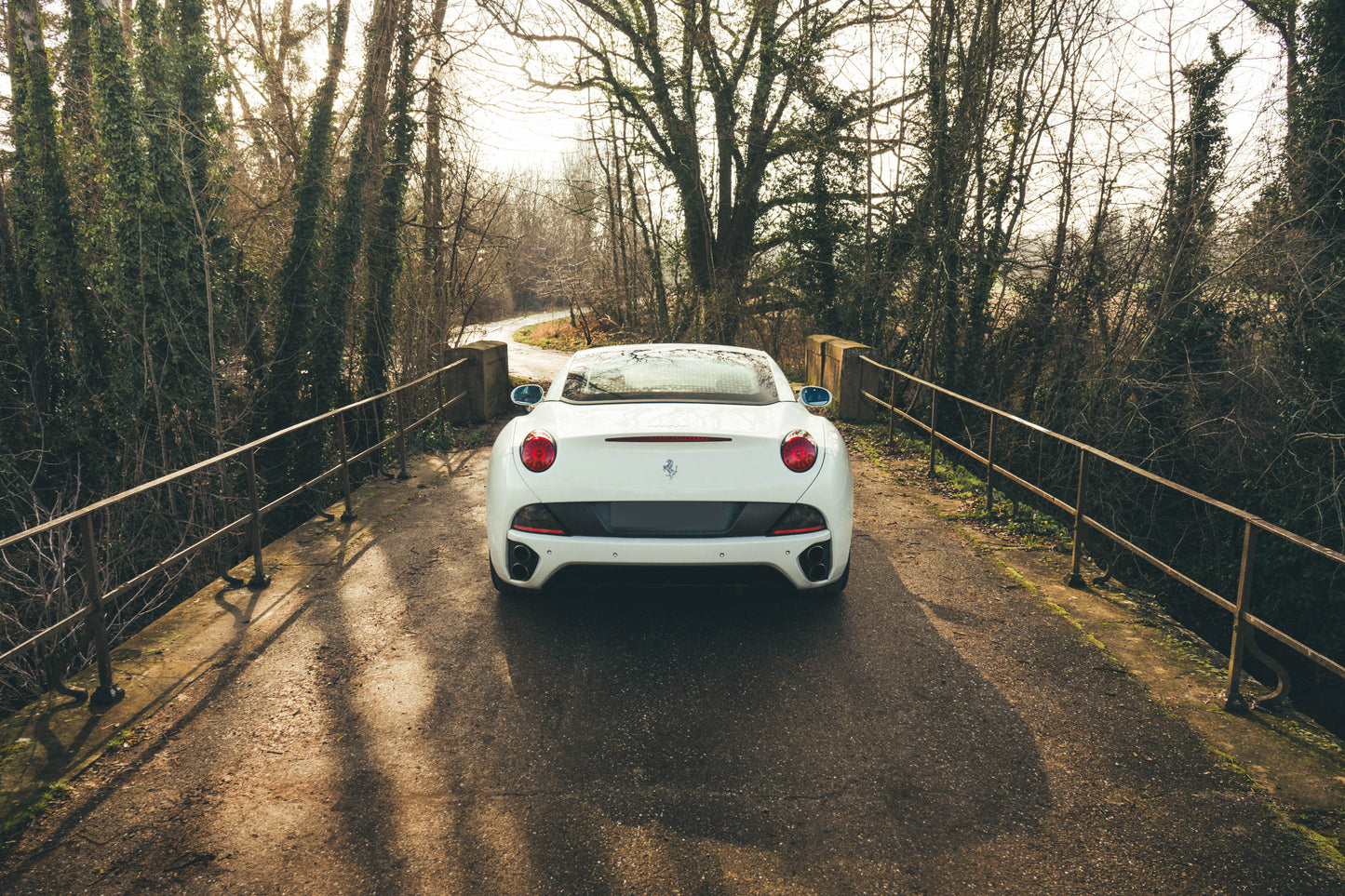 FERRARI California