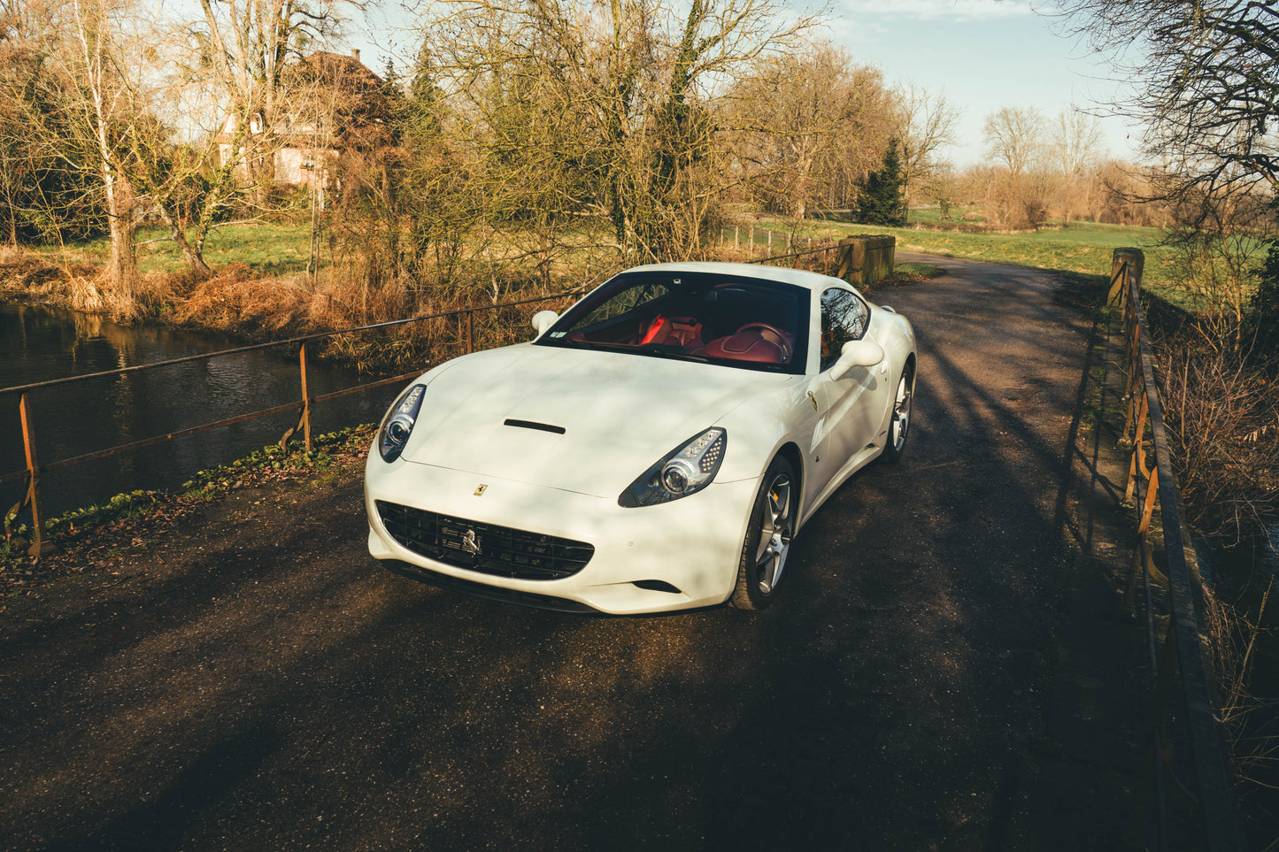 FERRARI California