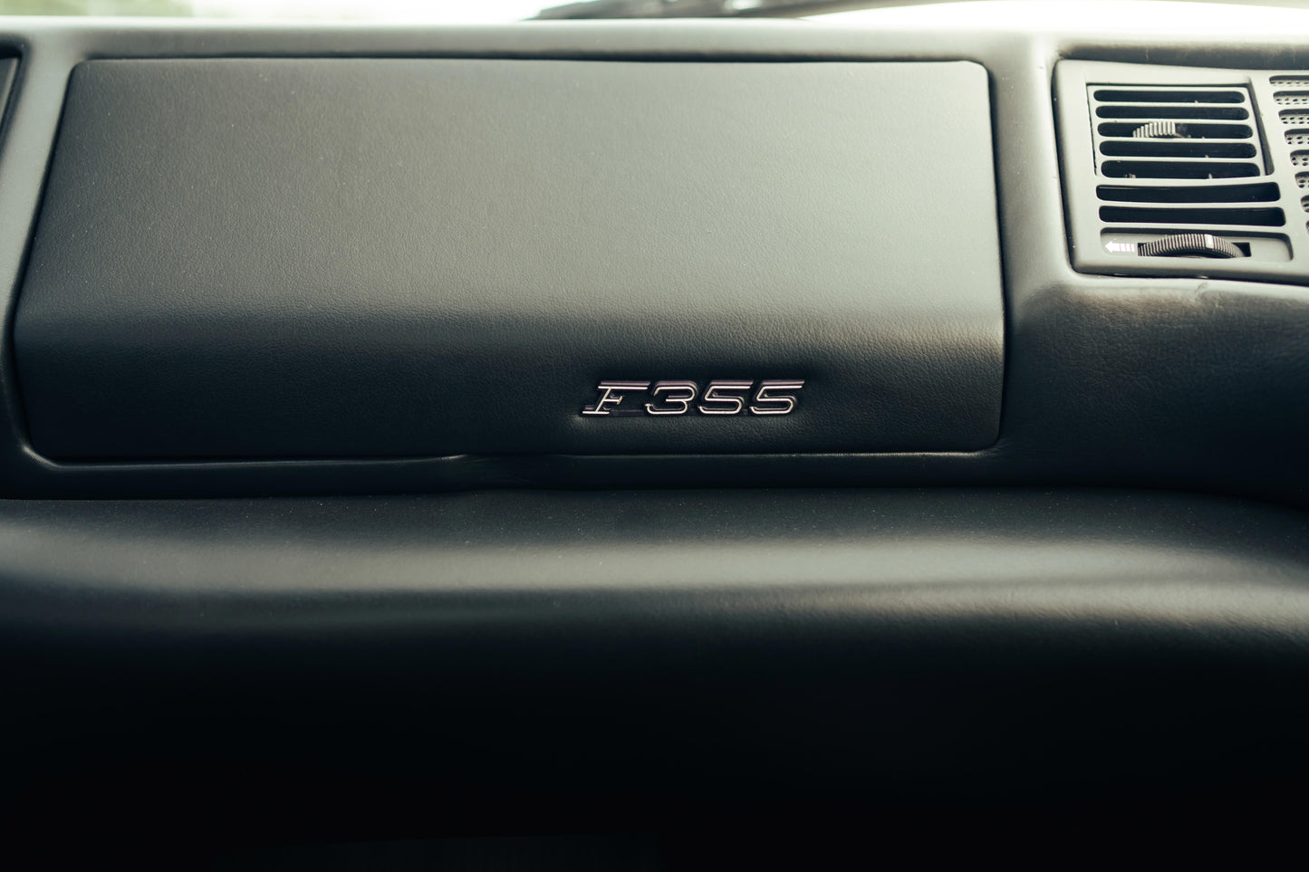 FERRARI F355 GTS 2.7 "Manual Gearbox"