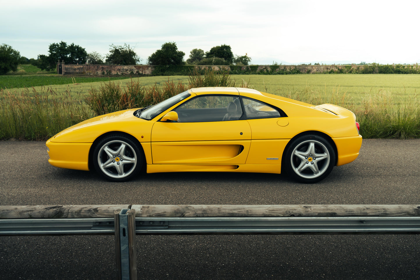 FERRARI F355 GTS 2.7 "Manual Gearbox"