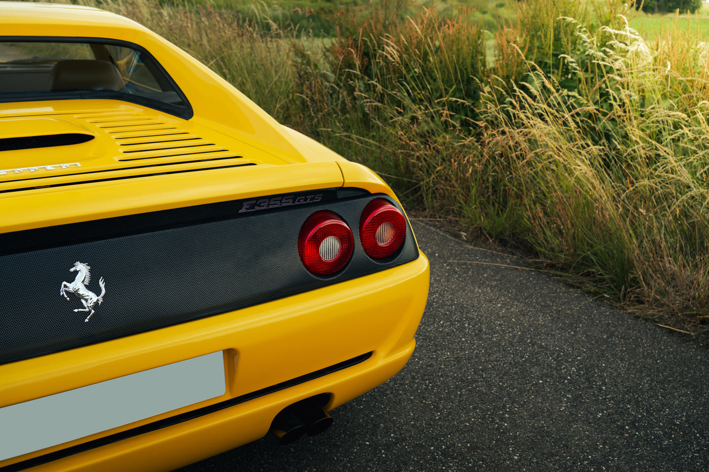 FERRARI F355 GTS 2.7 "Manual Gearbox"