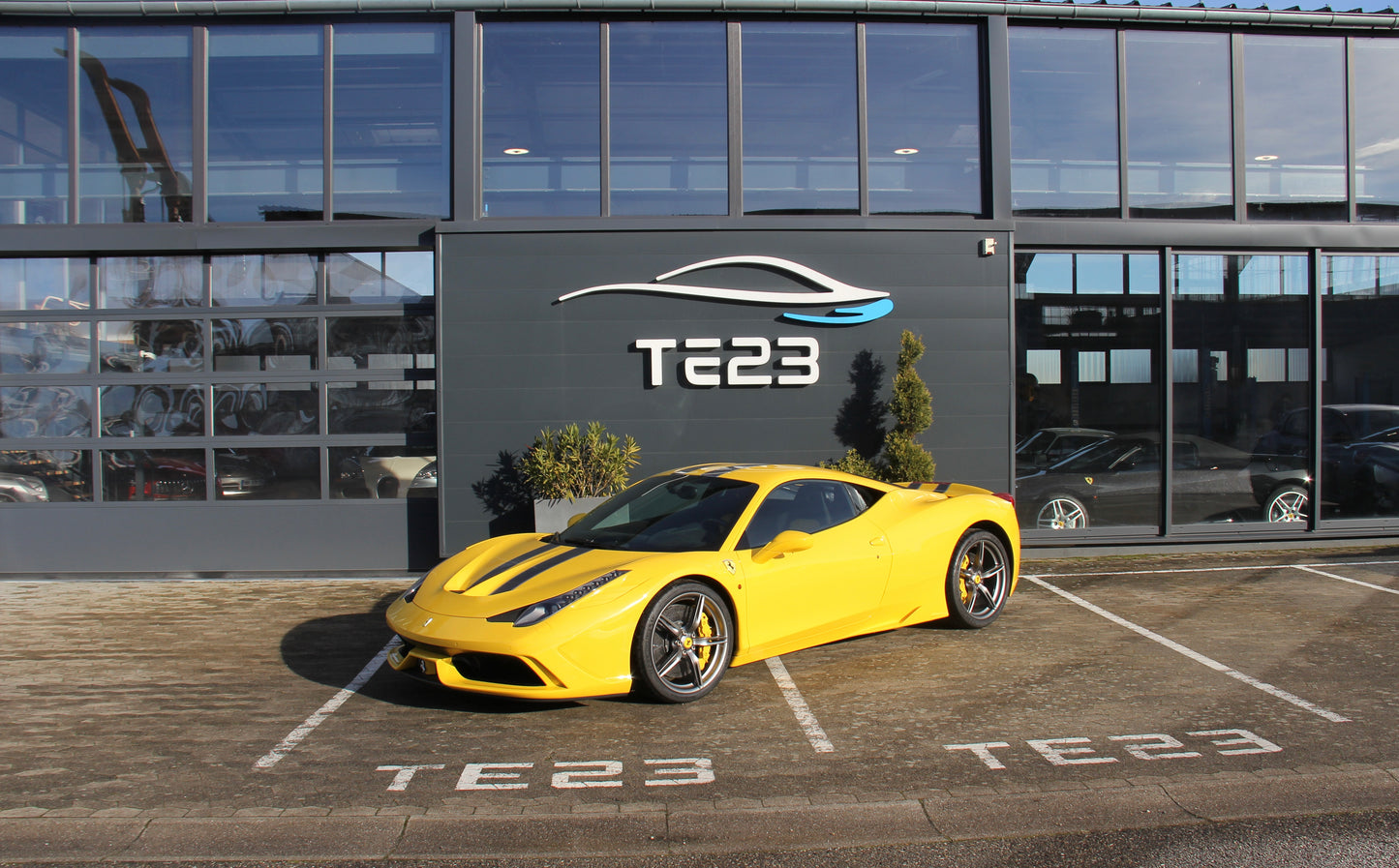 FERRARI 458 SPECIALE