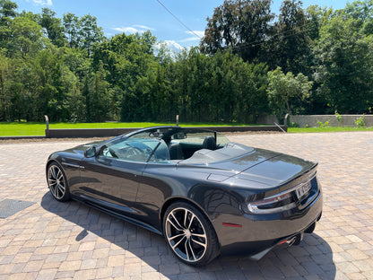 ASTON MARTIN DBS VOLANTE