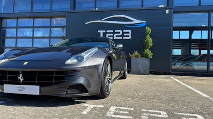 FERRARI FF