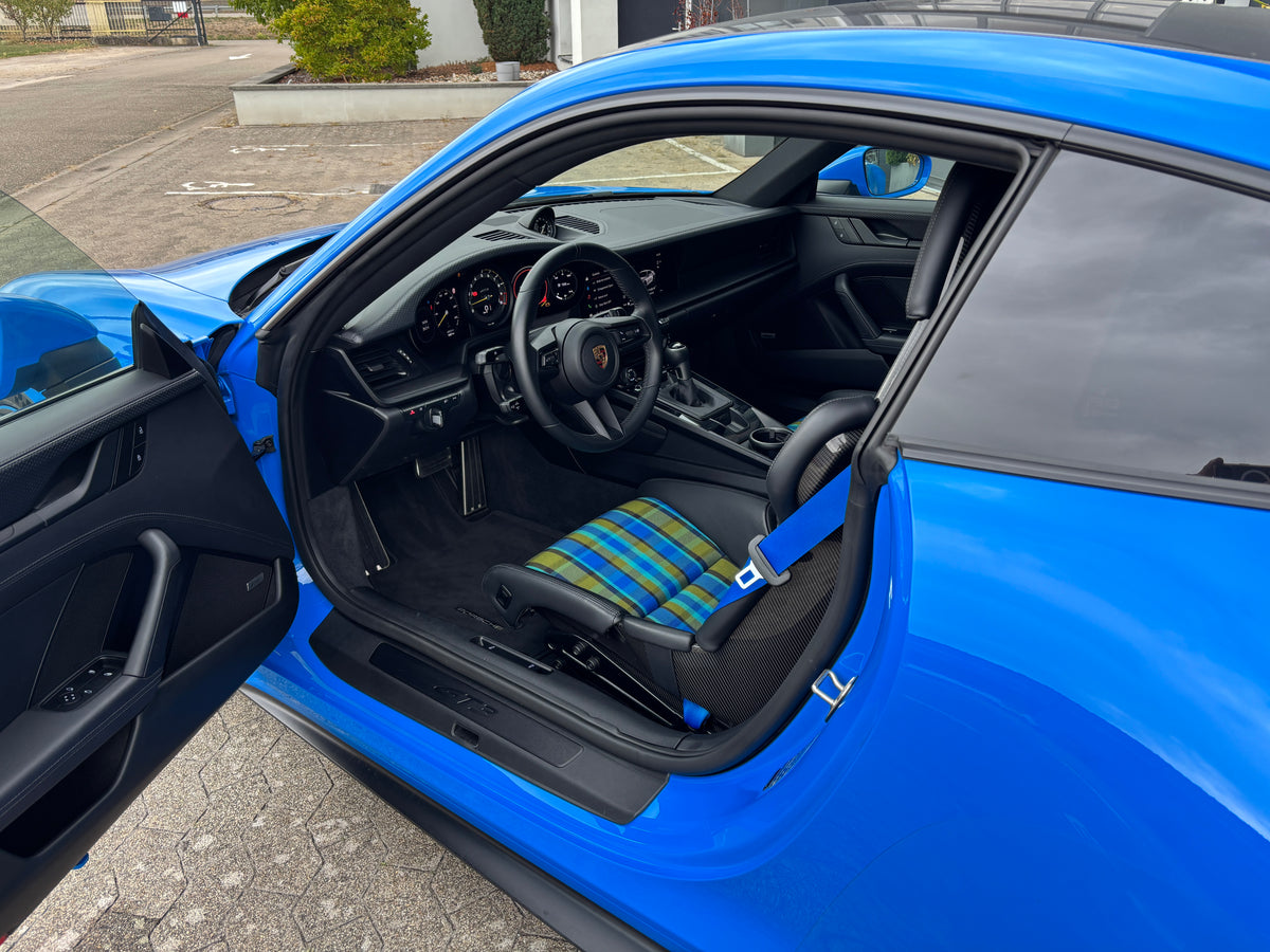 PORSCHE 992 GT3 TOURING "Échappement IPE"