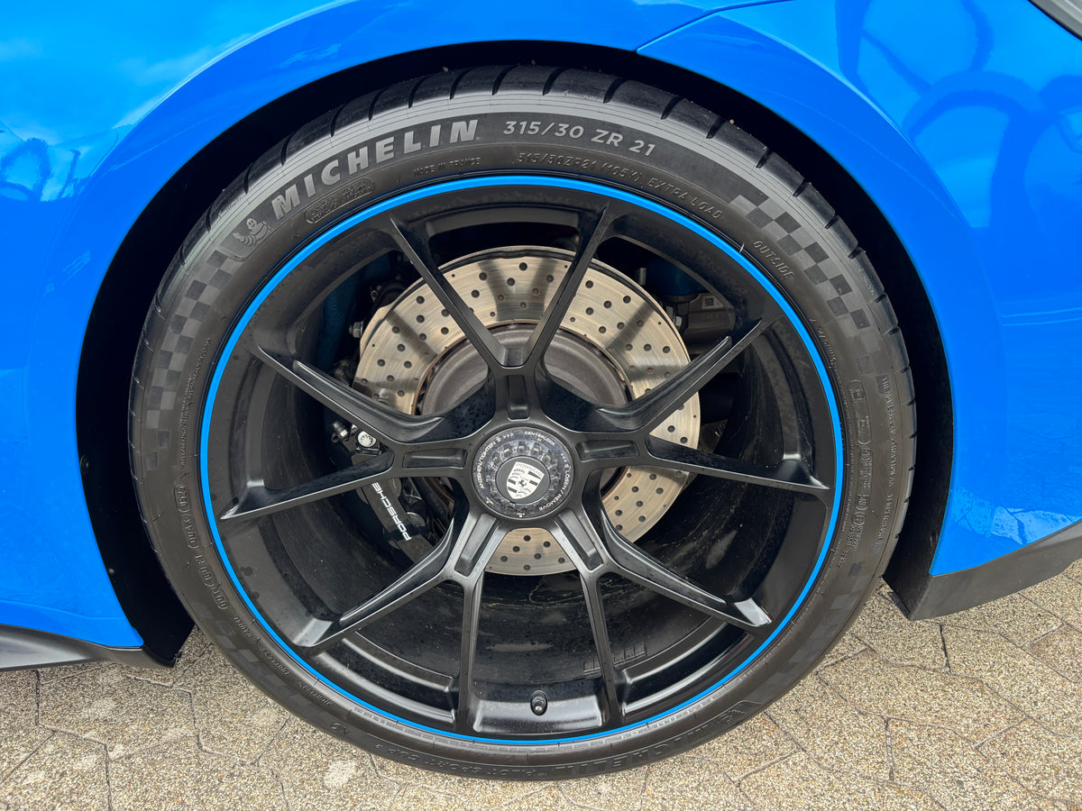 PORSCHE 992 GT3 TOURING "Échappement IPE"