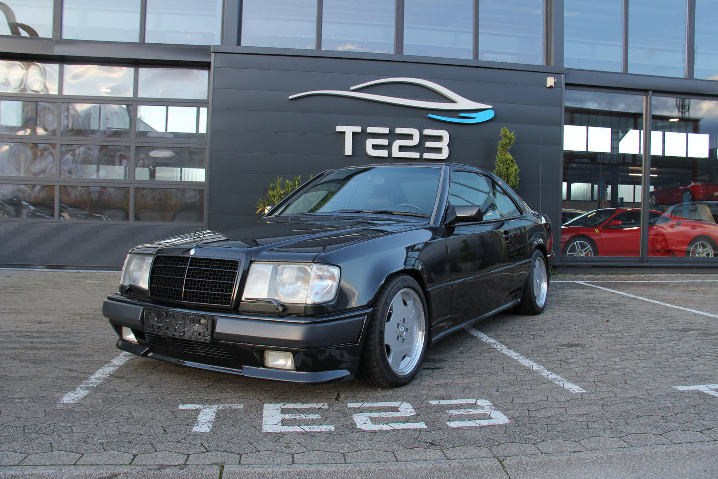 MERCEDES 300 AMG 3.4