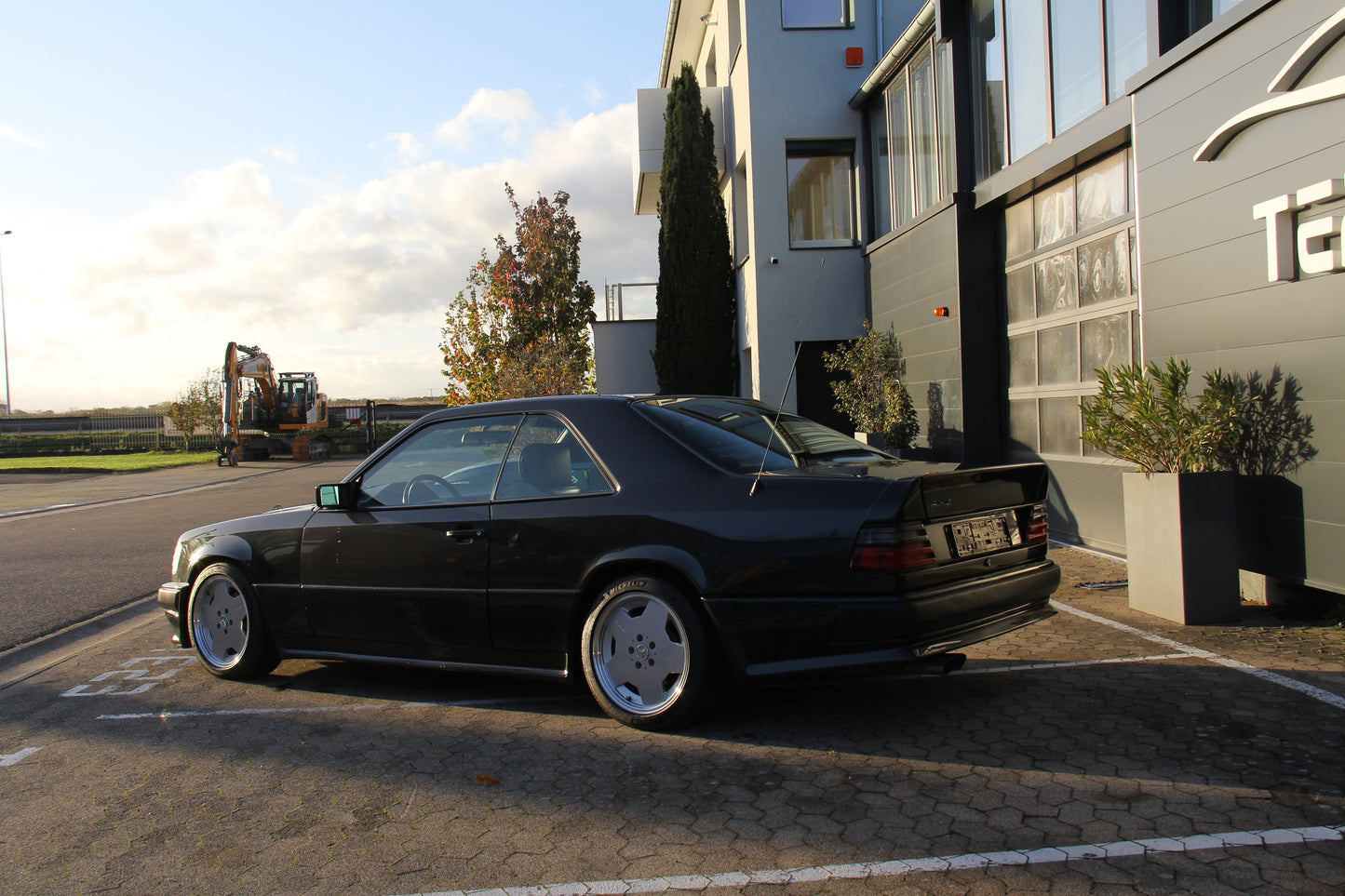 MERCEDES 300 AMG 3.4