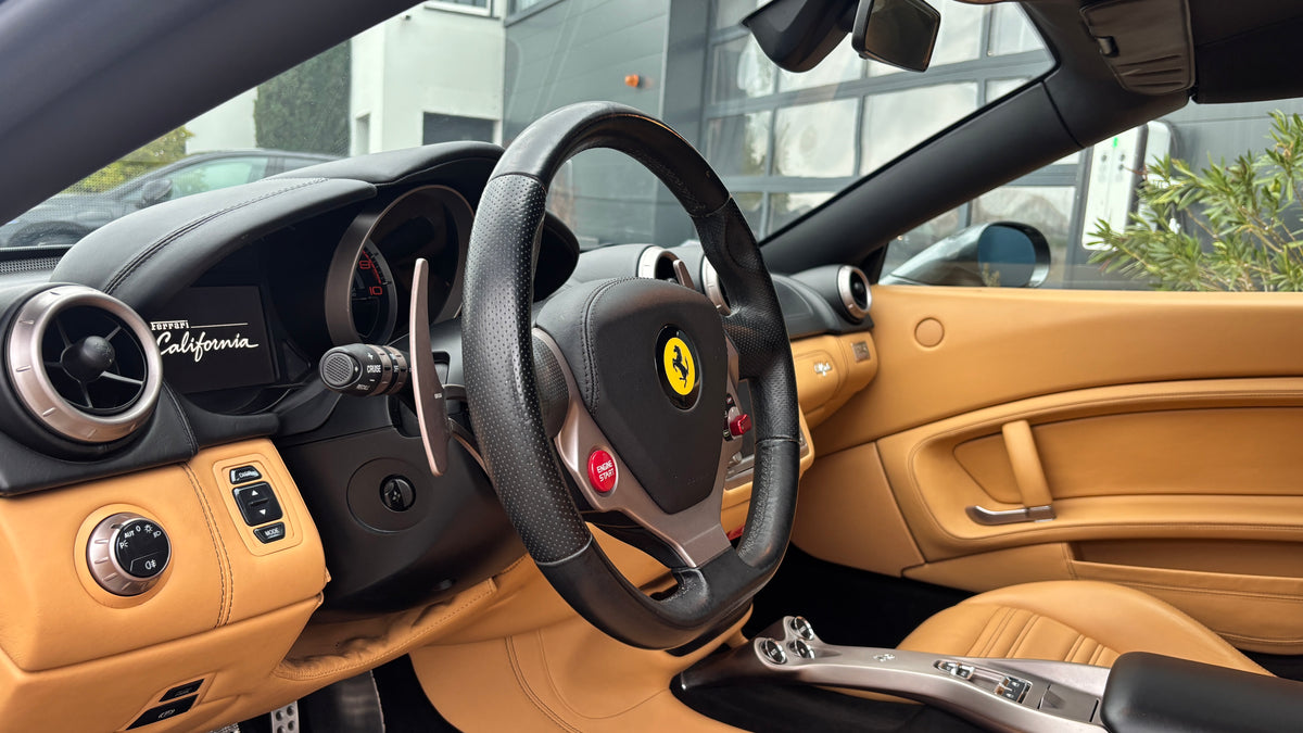 FERRARI CALIFORNIA