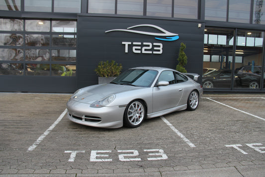 PORSCHE 996 GT3