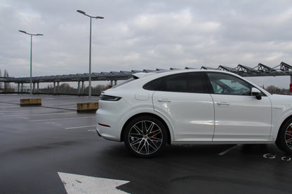 PORSCHE CAYENNE S-E HYBRID COUPE