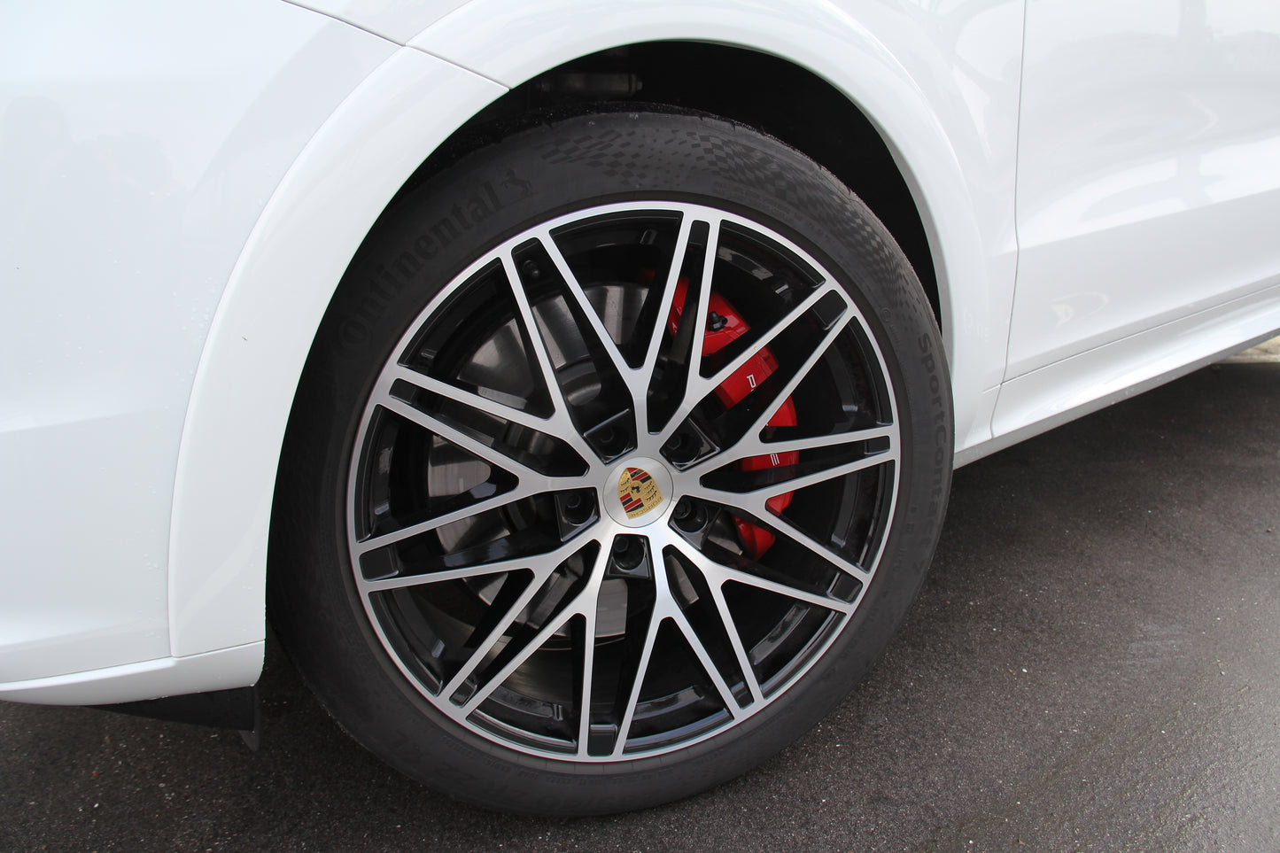 PORSCHE CAYENNE S-E HYBRID COUPE