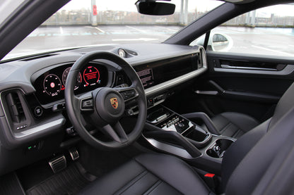 PORSCHE CAYENNE S-E HYBRID COUPE