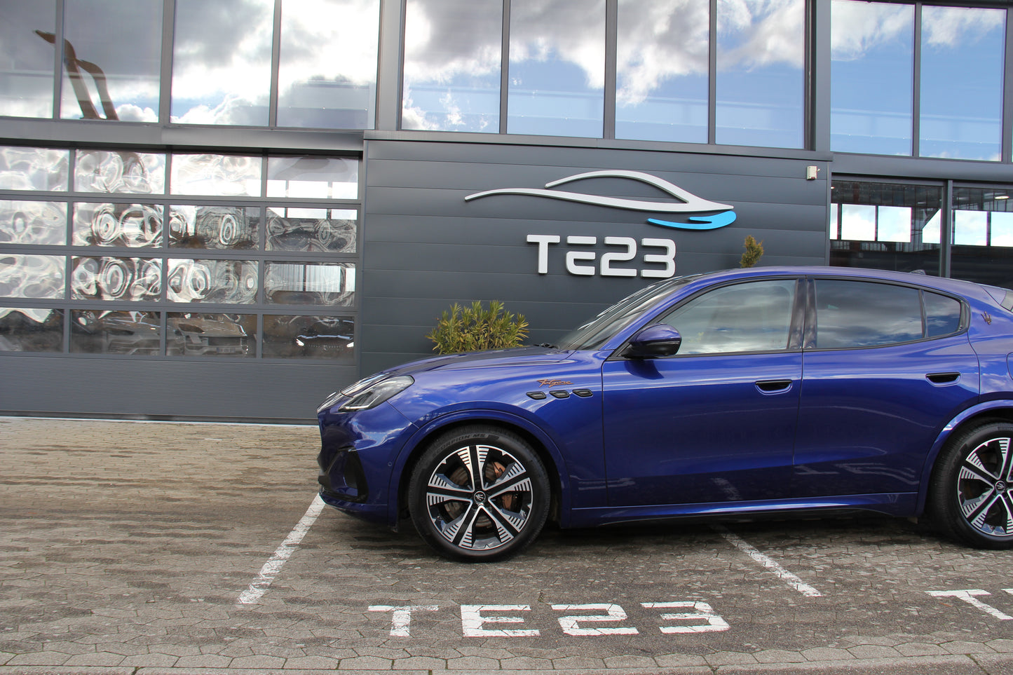 MASERATI GRECALE FOLGORE