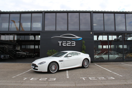 ASTON MARTIN V8 VANTAGE 4.7 L