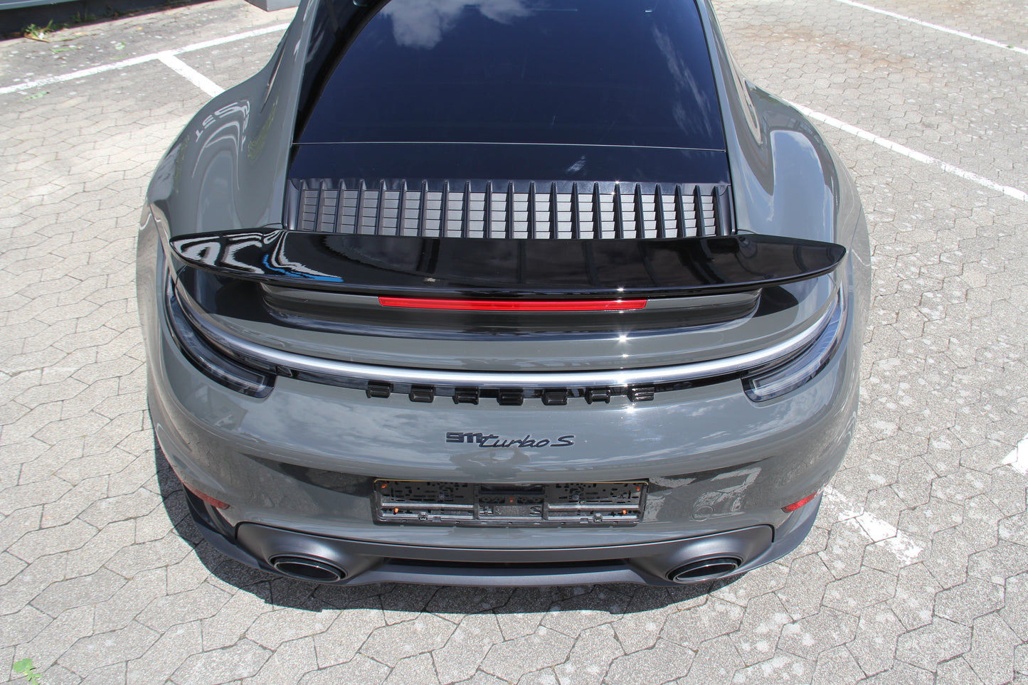 PORSCHE 992 TURBO S