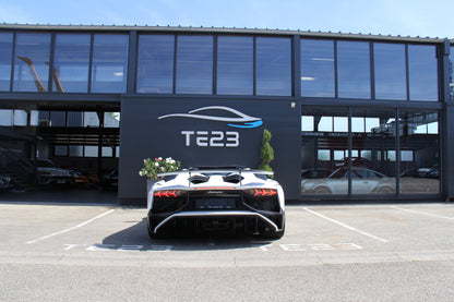 LAMBORGHINI AVENTADOR SV ROADSTER