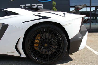 LAMBORGHINI AVENTADOR SV ROADSTER