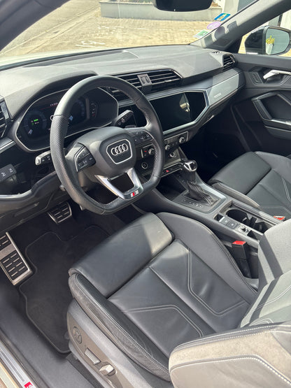 AUDI Q3 SPORTBACK TFSI e S Line