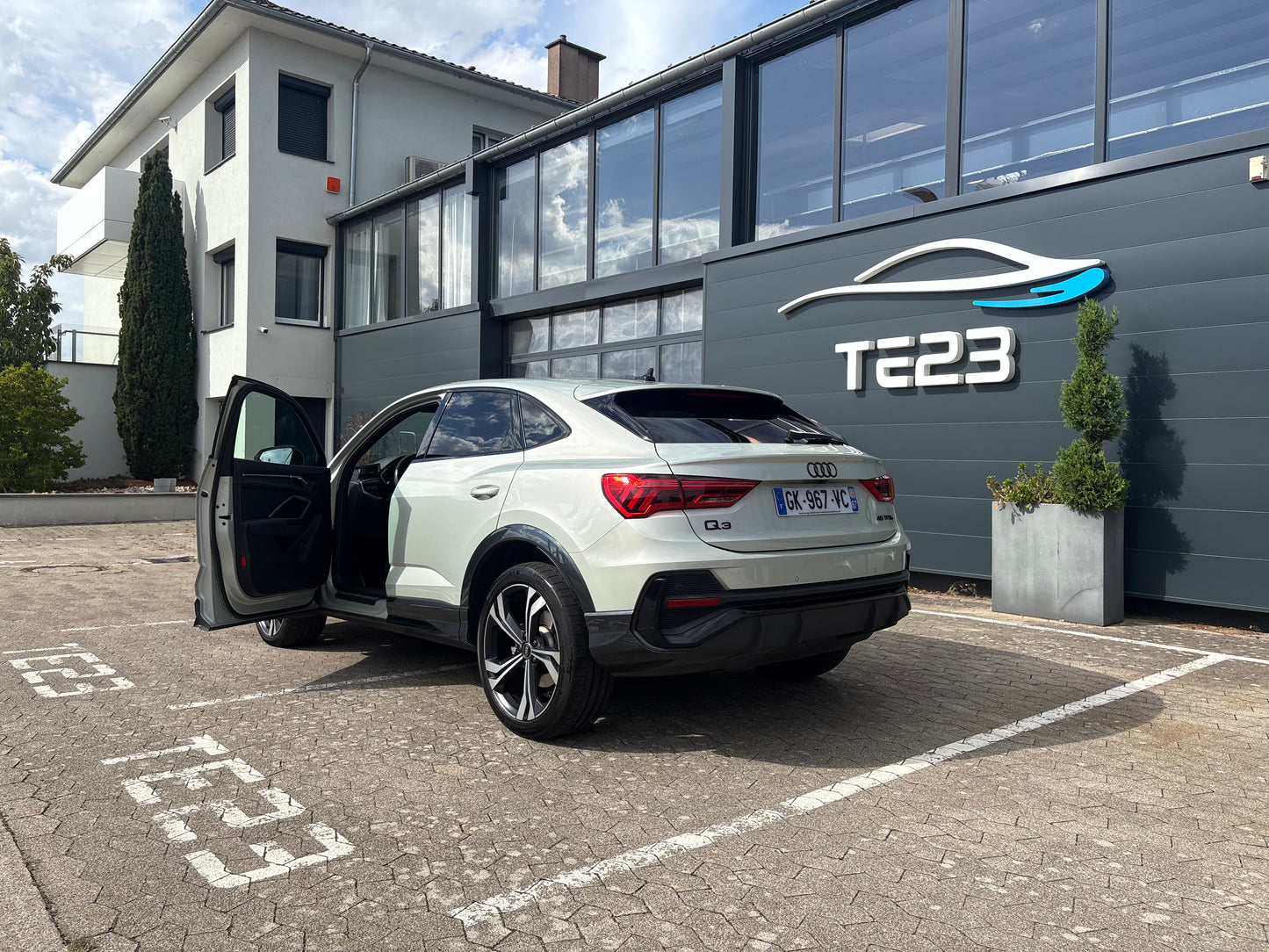 AUDI Q3 SPORTBACK TFSI e S Line