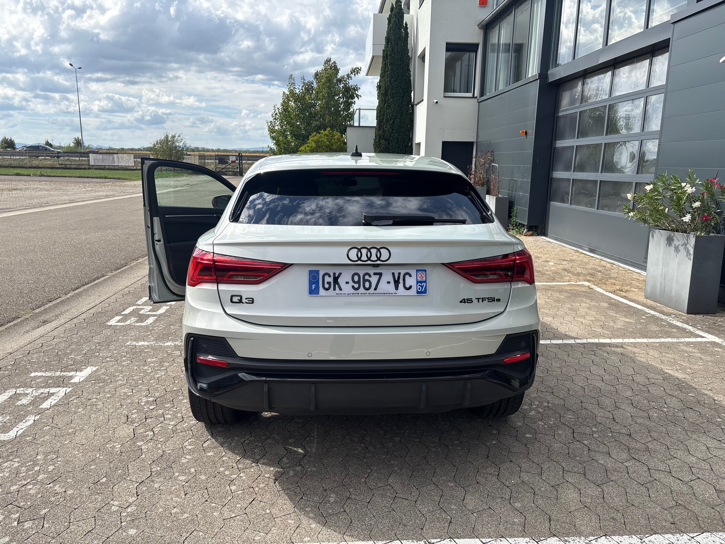 AUDI Q3 SPORTBACK TFSI e S Line