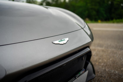 ASTON MARTIN V8 VANTAGE 2019