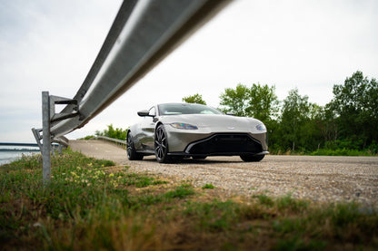 ASTON MARTIN V8 VANTAGE 2019