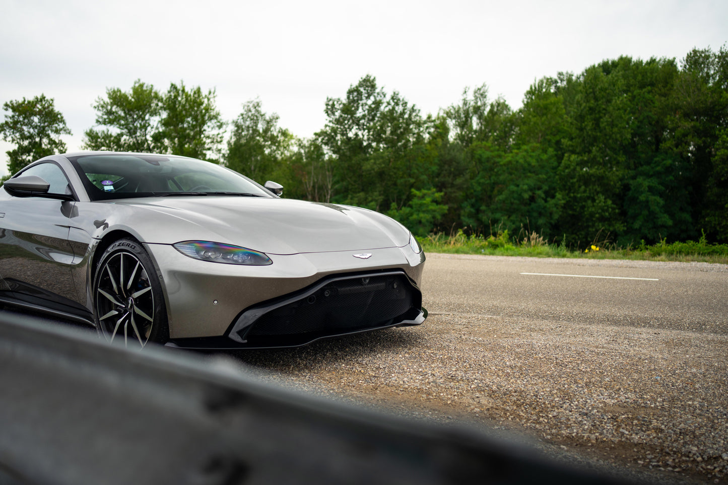 ASTON MARTIN V8 VANTAGE 2019