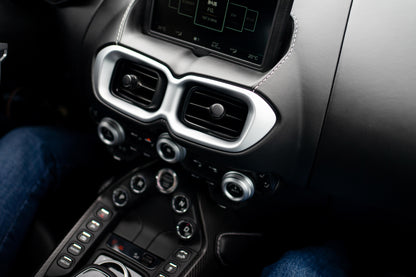 ASTON MARTIN V8 VANTAGE 2019