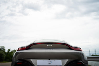 ASTON MARTIN V8 VANTAGE 2019