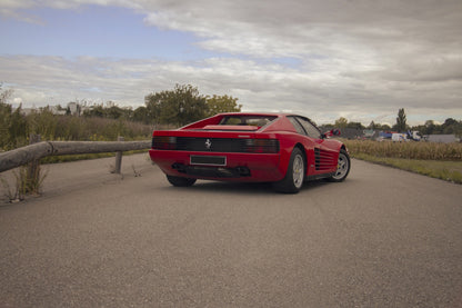 FERRARI TESTAROSSA